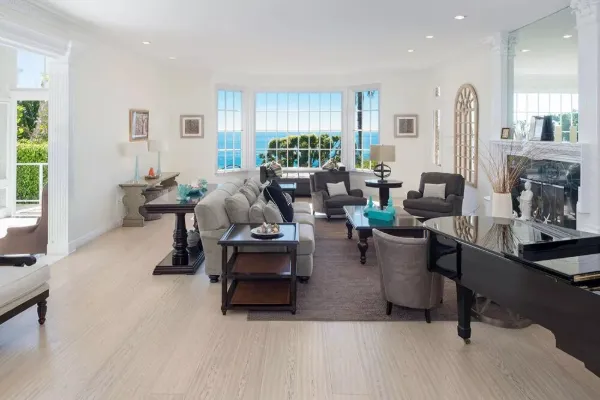 Avalon Malibu Gallery