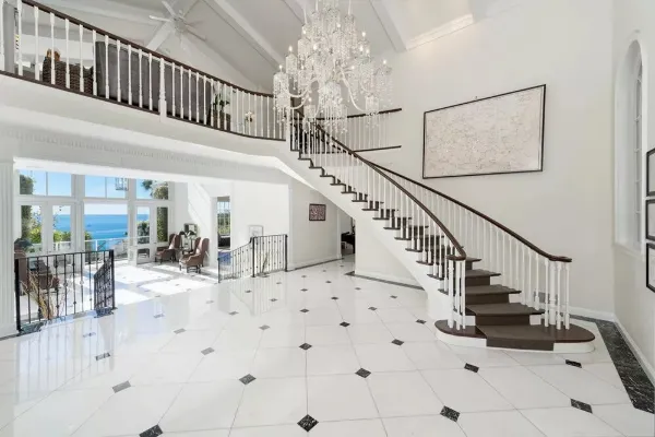 Avalon Malibu Gallery