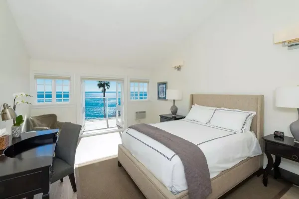 Avalon Malibu Gallery