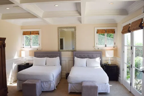 Cliffside Malibu Gallery