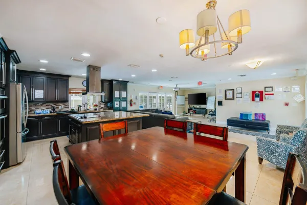 Reign Residential Mental Health Treatment Center Gallery