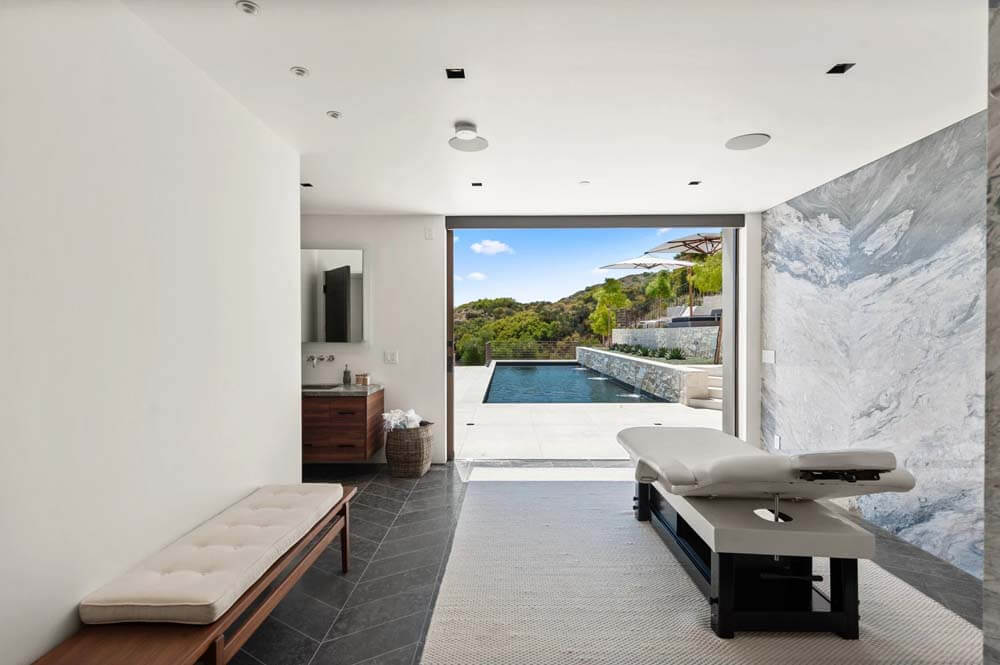 Rise in Malibu Gallery